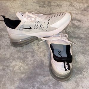 Women’s sneakers